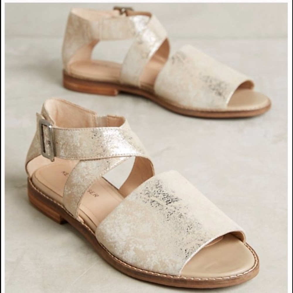 Anthropologie Kelsi Dagger Brooklyn Sydney Metallic Gold Sandals Size 6